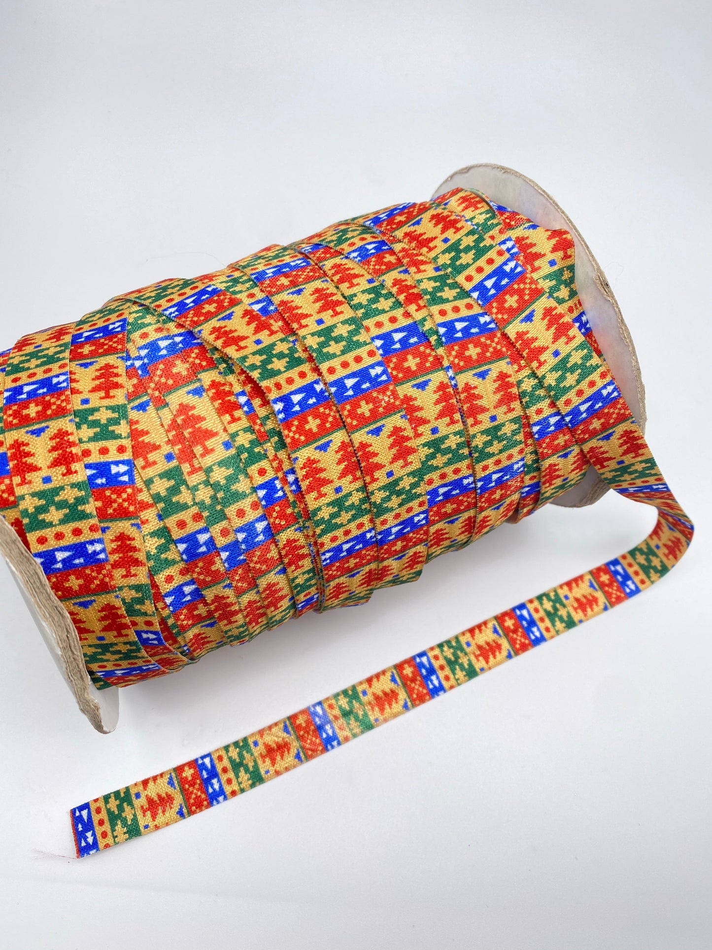 TRIBAL CHRISTMAS FOE 5YDS