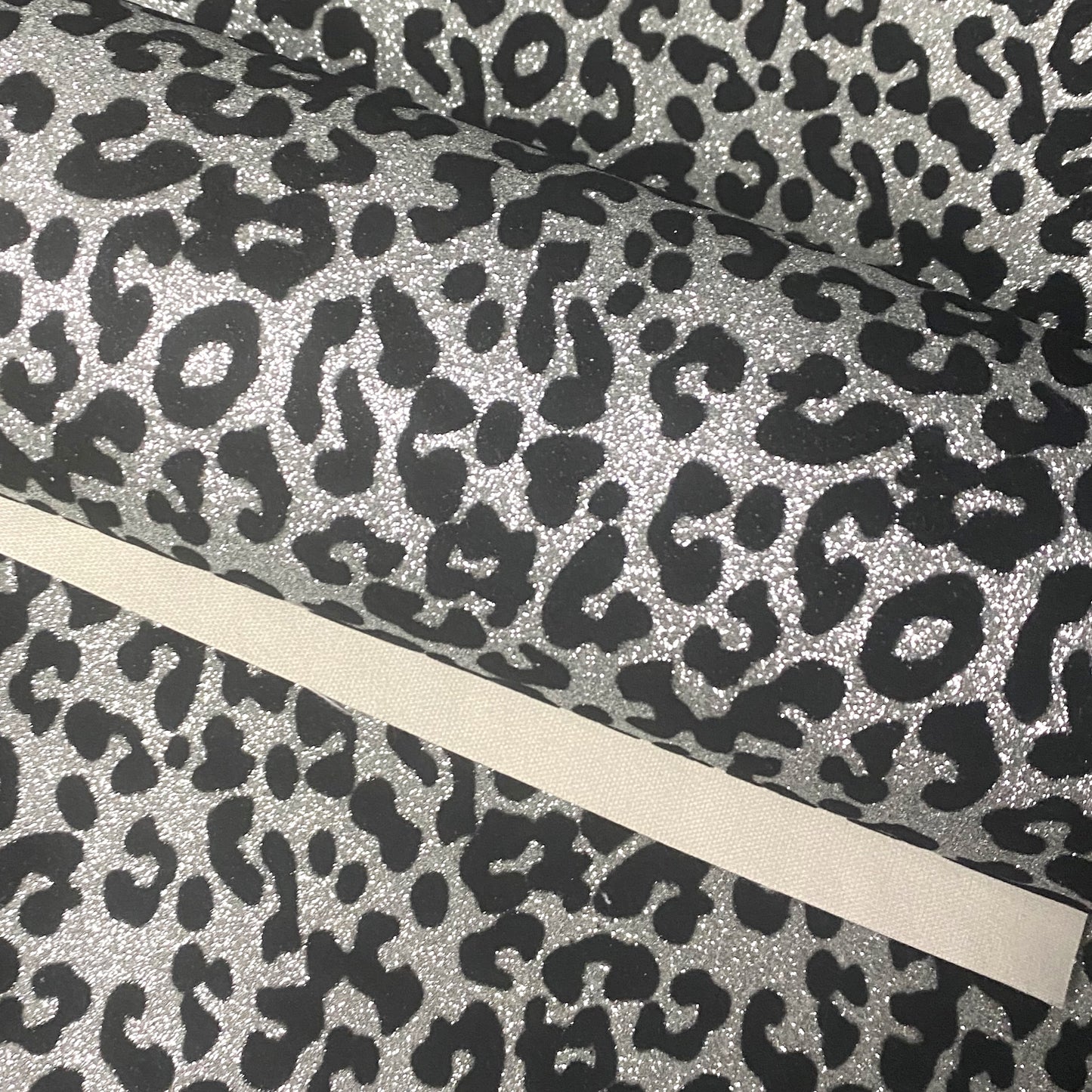 Velvet Glitter Cheetah Fabric Sheet