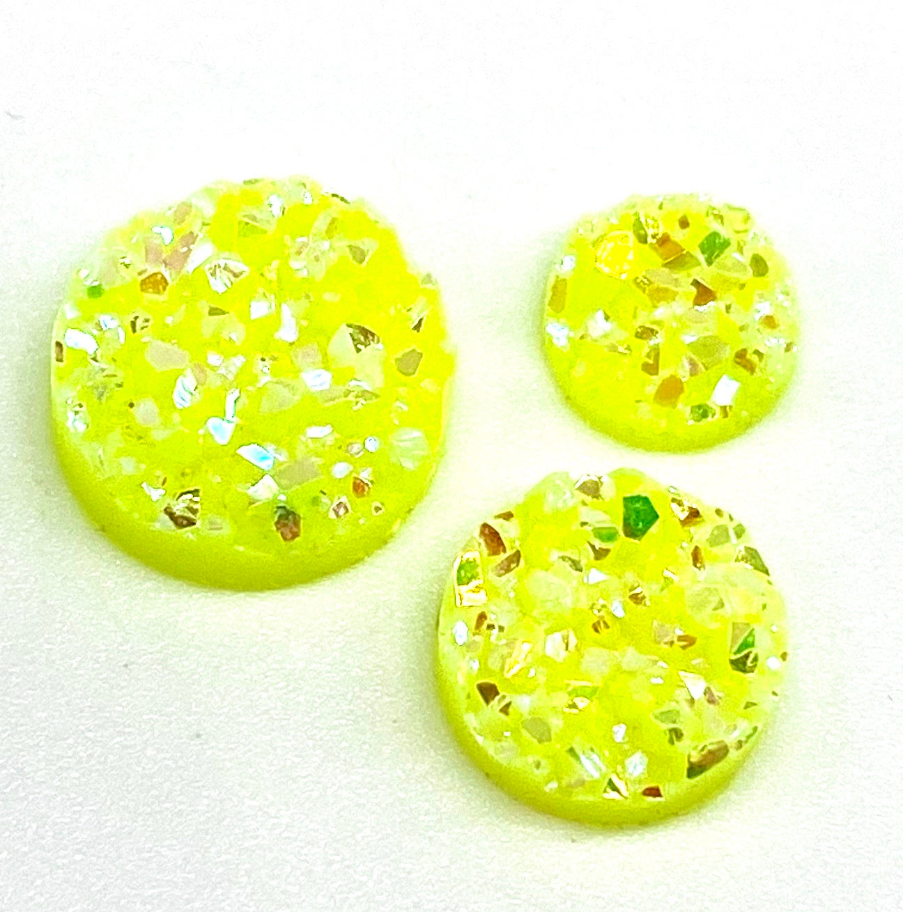 Iridescent Neon Yellow-8/10/12mm Druzy