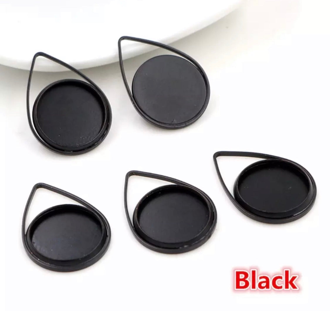 Tear Drop Pendant-12mm Cabochon Base