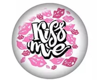 Kiss Me Lips-12mm Glass Cabochon